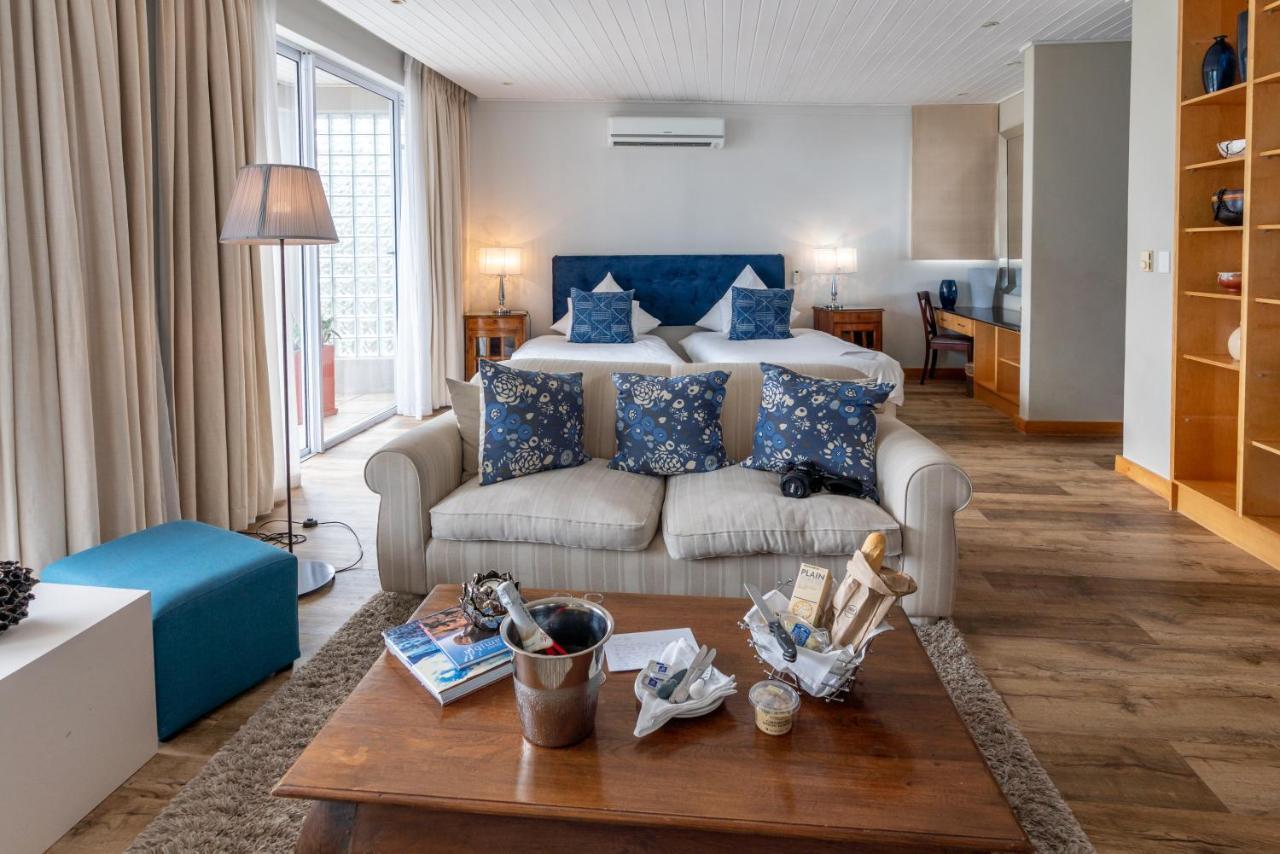 Honeymoon Suite