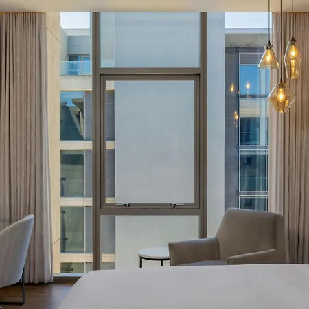 Cape Town Marriott Hotel Crystal Towers-2